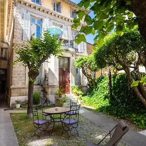  Hostal La Maioun